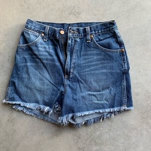 High waisted Wrangler denim shorts